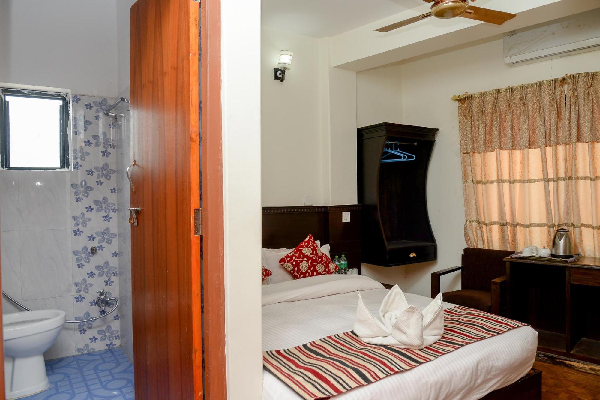 Hotel Admire Pokhara Pvt. Ltd. Esterno foto